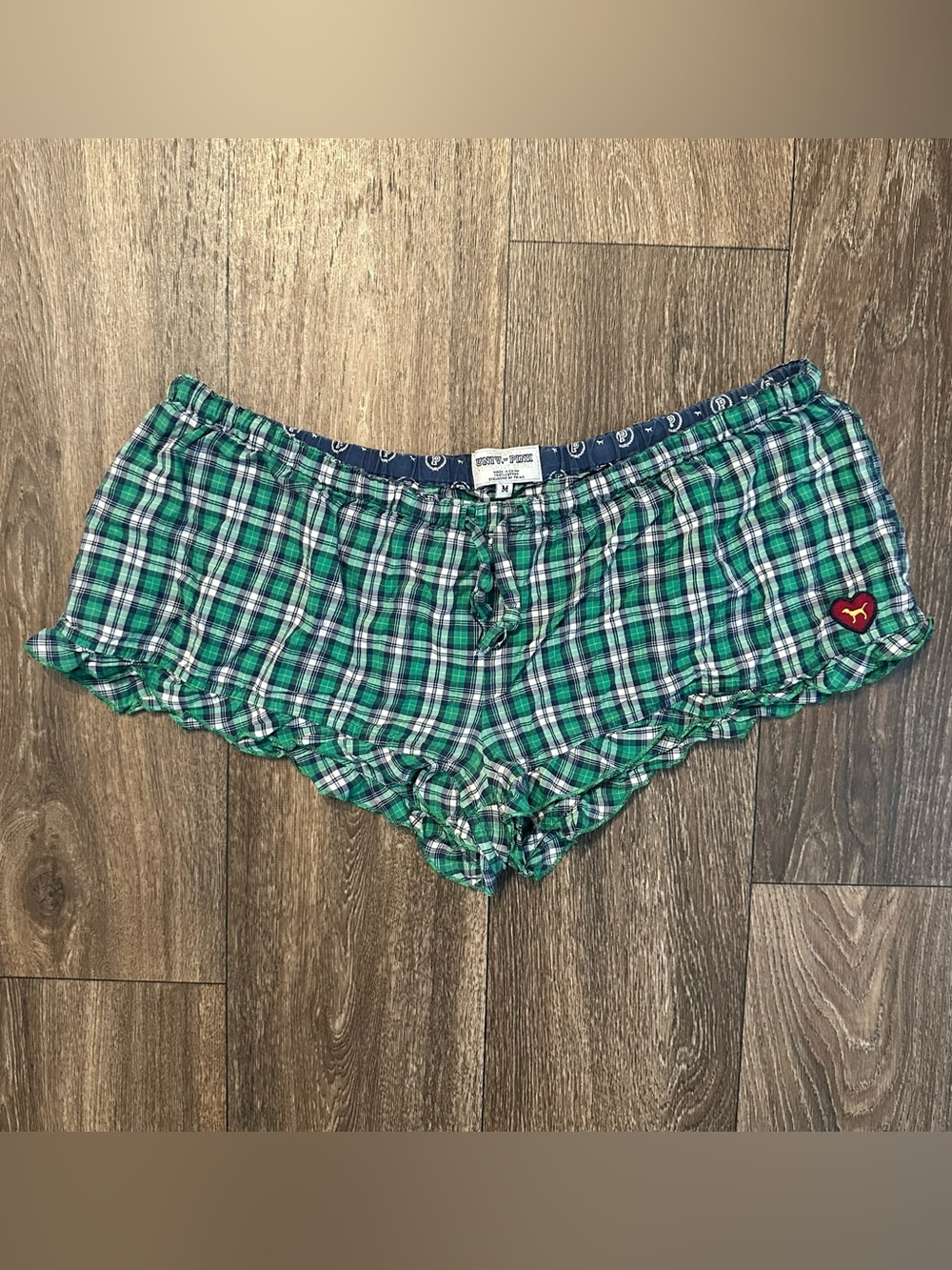 Victoria’s Secret University of PINk green plaid pajama micro mini shorts Sz M